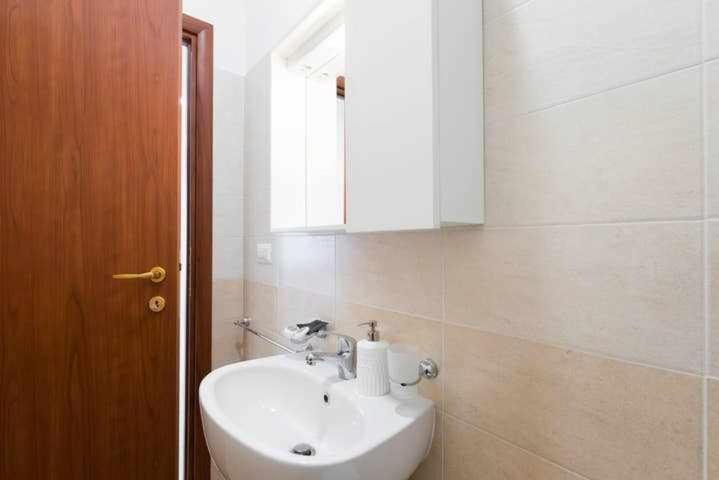 Mediterranean House Nettuno公寓 外观 照片